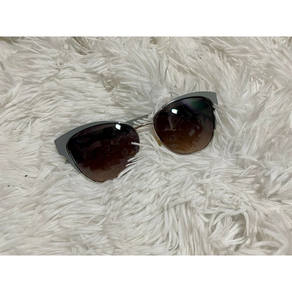 tahari cth0825-r th620 slvm grey frame sunglasses